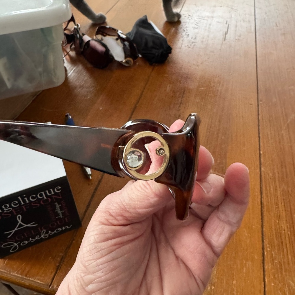 Unk Tortoise Shell Sunglasses - Picture 6 of 7